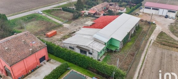 1350m² Commercial property in Ferrara, Italy No. 229855 24