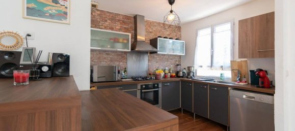 4 bedrooms Villa in Rians, France No. 321452 10