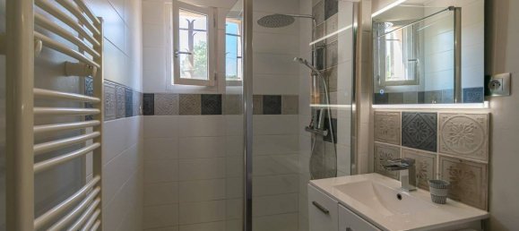 4 bedrooms Villa in Rians, France No. 321452 9