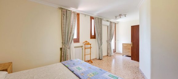 Дом с 5 спальнями в Бланес, Испания № 153714 5