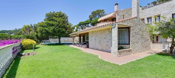 Дом с 5 спальнями в Бланес, Испания № 153714 10