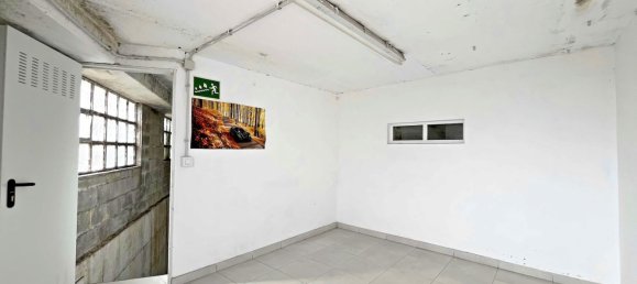 387m² Warehouse in Bergondo, Spain No. 38789 14