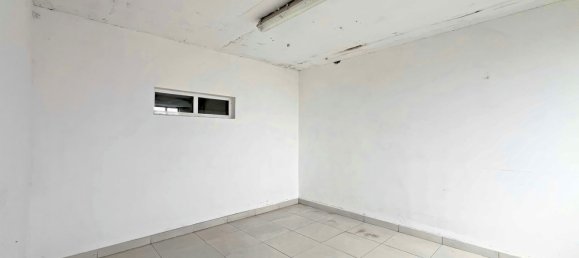 387m² Warehouse in Bergondo, Spain No. 38789 16