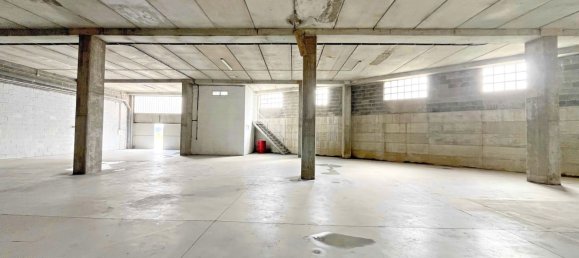 387m² Warehouse in Bergondo, Spain No. 38789 10