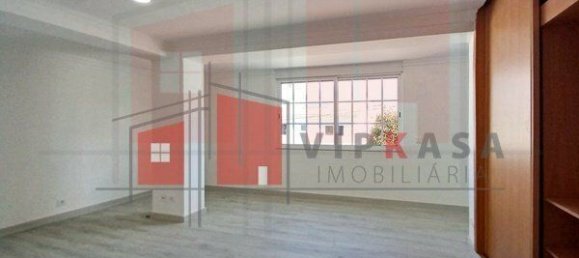 6 bedrooms House in Cascais, Portugal No. 27526 13