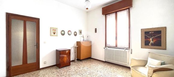4 rooms House in Brescia, Italy No. 13436 35