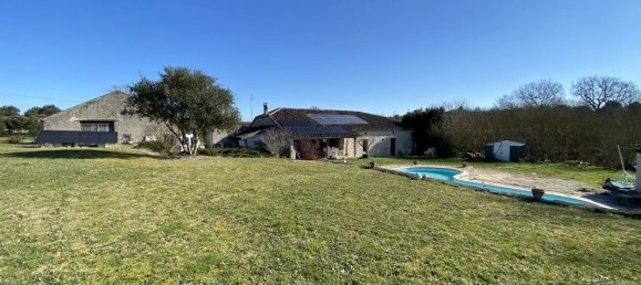 4 Schlafzimmer Schlösser in Monflanquin, France, Nr. 335932 6