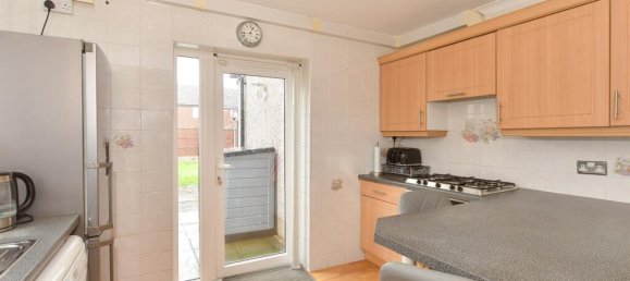 3 bedrooms House in Essex, United Kingdom No. 4140 9