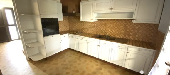 3 bedrooms House in Rang-du-Fliers, France No. 161008 2