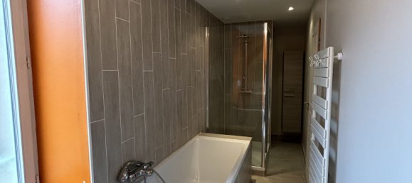 Casa de 4 dormitorios en Saint-Hilaire-Saint-Mesmin, France No. 75179 16