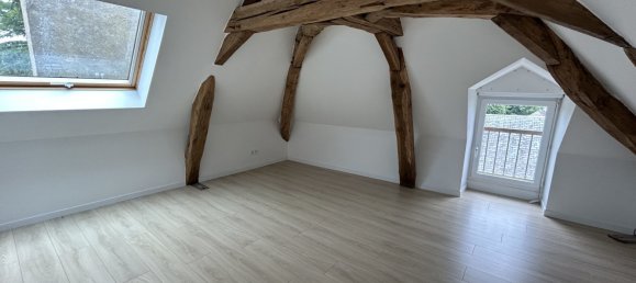 Casa de 4 dormitorios en Saint-Hilaire-Saint-Mesmin, France No. 75179 3