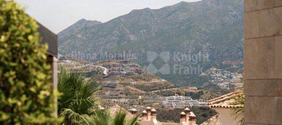 Apartamento de 3 dormitorios en La Quinta, Spain No. 152763 50