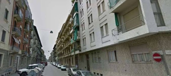 2 bedrooms Apartment in Turin, Italy No. 297520 5