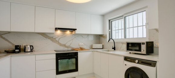 3 bedrooms Villa in Estepona, Spain No. 147611 13