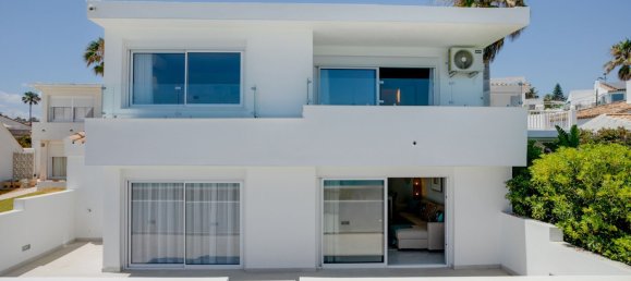 3 bedrooms Villa in Estepona, Spain No. 147611 3