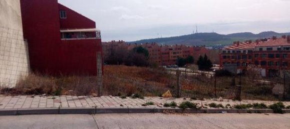 875m² Land in Valladolid, Spain No. 158037 4