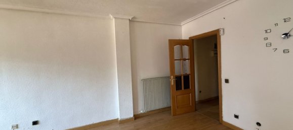 Квартира с 3 спальнями в Фуэнлабрада, Испания № 184290 45