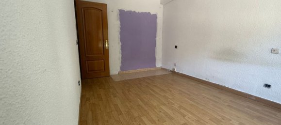 Квартира с 3 спальнями в Фуэнлабрада, Испания № 184290 30