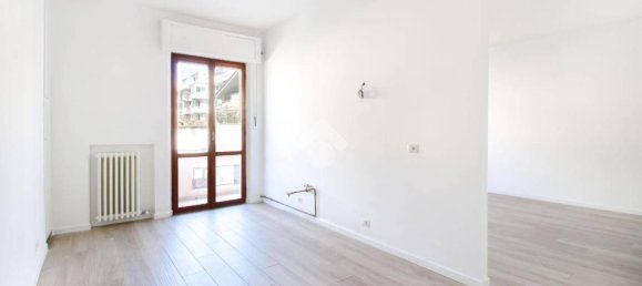 3 bedrooms Apartment in Porto Sant'Elpidio, Italy No. 212468 7