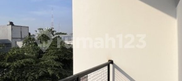 Дом с 3 спальнями в Джакарта, Индонезия № 2601 21