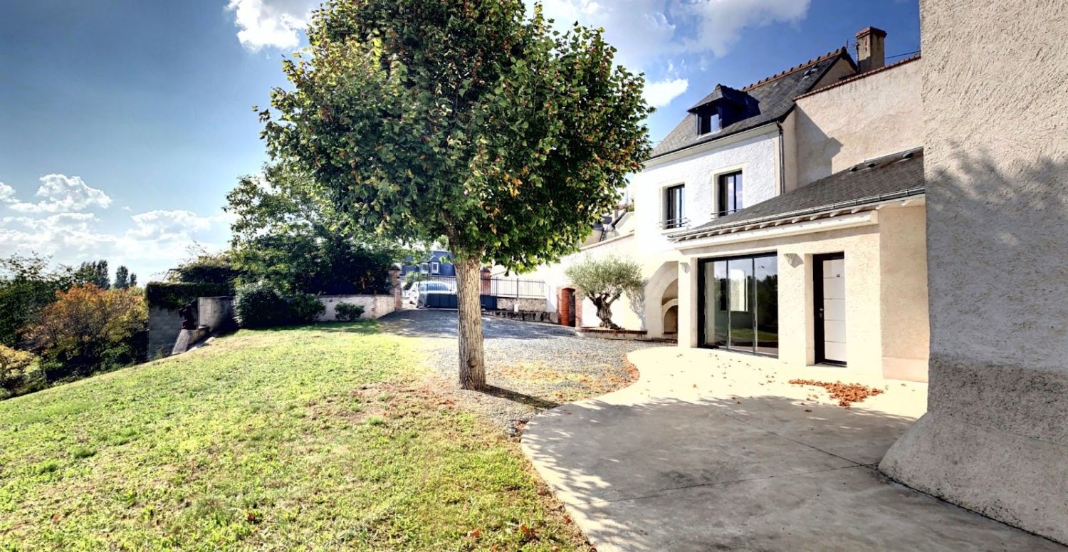 2 bedrooms House in Noizay, France No. 40914