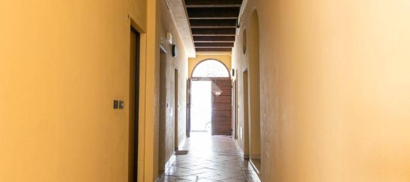 1 chambre Appartement à Forlì, Italy No. 320010 2