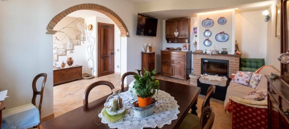 4 chambres Maison à Volterra, Italy No. 61391 25