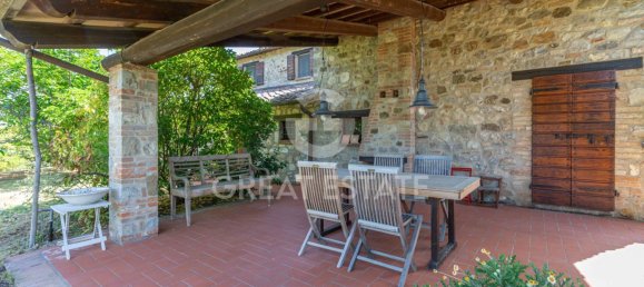 4 bedrooms House in Fabro, Italy No. 265880 8