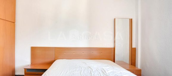 3 bedrooms Apartment in L'Hospitalet de Llobregat, Spain No. 163944 12