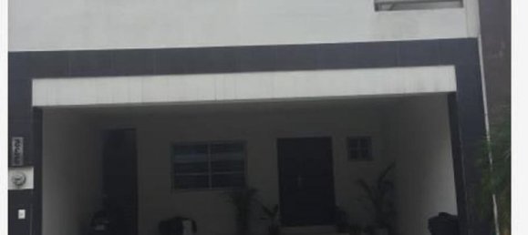 3 bedrooms House in Salinas Victoria, Mexico No. 171289 2