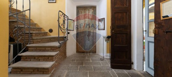 Villa de 12 divisões em Mercallo, Italy N.º 33101 9