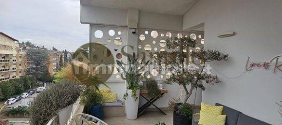 2 bedrooms Penthouse in Rome, Italy No. 371184 4