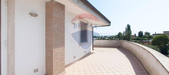 7 rooms Villa in Aprilia, Italy No. 124097 34