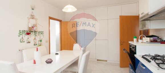 7 rooms Villa in Aprilia, Italy No. 124097 14