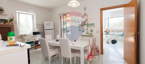 7 rooms Villa in Aprilia, Italy No. 124097 15