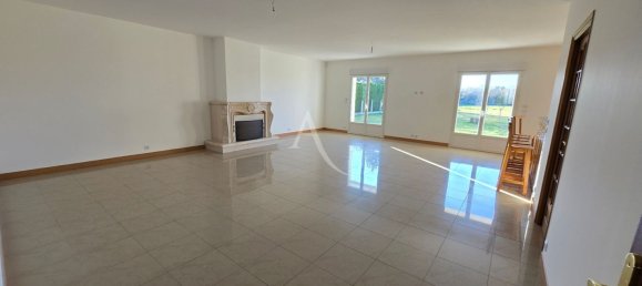 4 غرف نوم فيلا في Jargeau, France رقم 265368 15