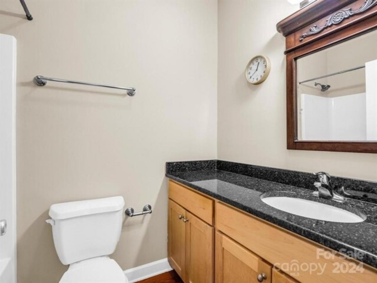 3 bedrooms House in Hendersonville, USA No. 427886