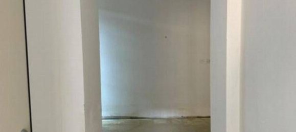 2-salle Appartement à Jesi, Italy No. 99835 7