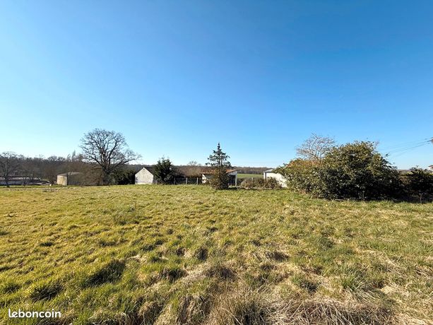 909m² Land in Houdan, France No. 280035
