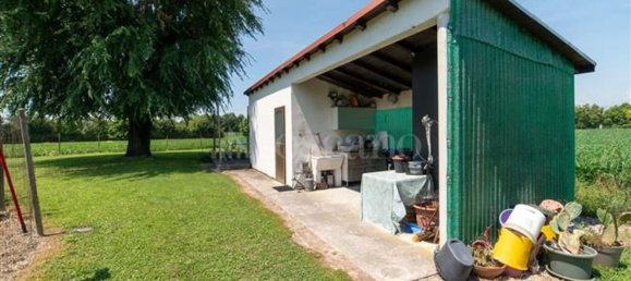 5-Zimmer Villa in Pordenone, Italy, Nr. 288585 9