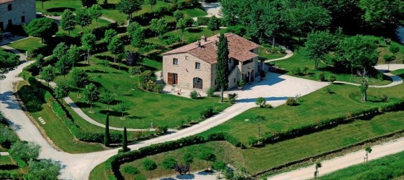 5 bedrooms House in Cortona, Italy No. 58504 4