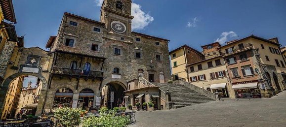 5 bedrooms House in Cortona, Italy No. 58504 19