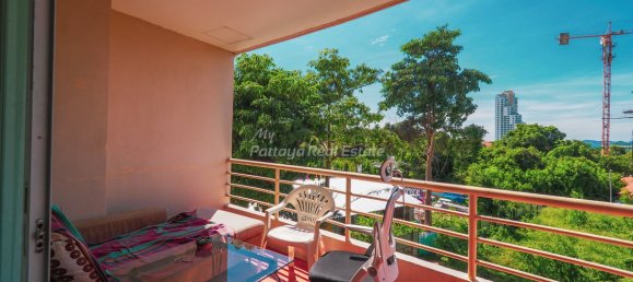 2 bedrooms Condo in Pattaya, Thailand No. 10877 2