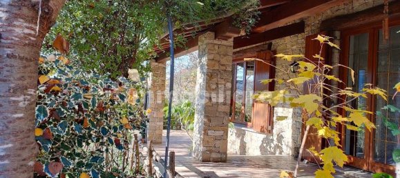 6 Schlafzimmer Villa in Zandobbio, Italy, Nr. 349760 11