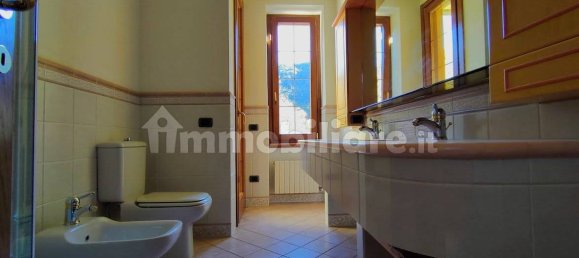 6 Schlafzimmer Villa in Zandobbio, Italy, Nr. 349760 32