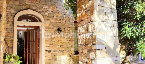 6 Schlafzimmer Villa in Zandobbio, Italy, Nr. 349760 7