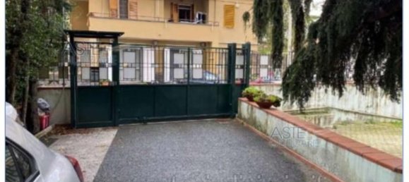 5غرفة شقة في Ottaviano, Italy رقم 10262 5