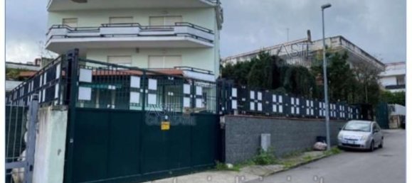 5غرفة شقة في Ottaviano, Italy رقم 10262 35