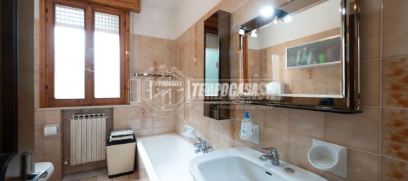 4 bedrooms Apartment in Vignola, Italy No. 381666 18