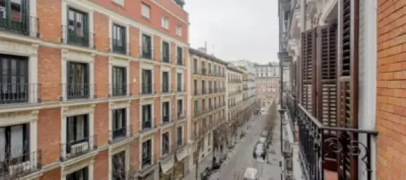 3 bedrooms Apartment in Madrid, Spain No. 155966 11